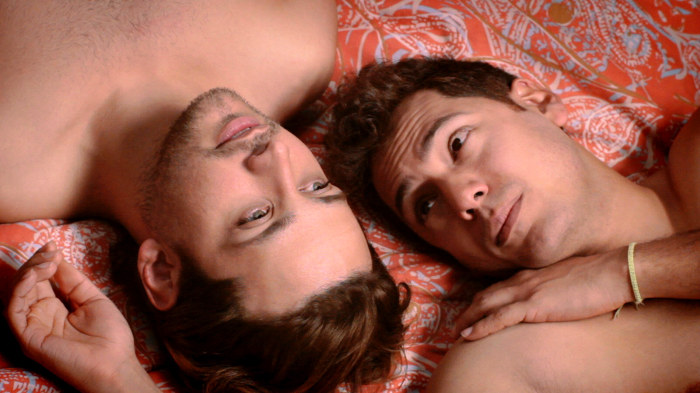 Four Moons | Film 2014 -- Platz 21 der besten schwul-lesbischen Filme 2015 -- schwul, bi, Homophobie