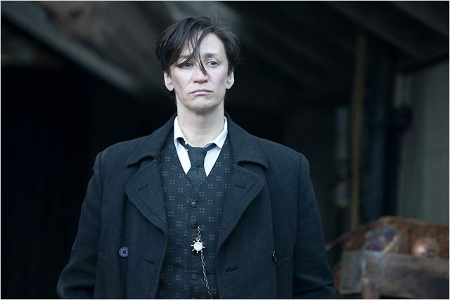 Albert Nobbs -- Still4 (Janet McTeer)