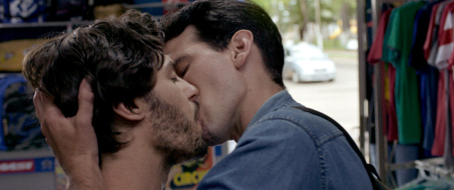 Esteros | Gay-Film 2016 -- schwul, Coming Out, Homophobie, schwule Teenager, Homosexualität im Film, Queer Cinema -- FILMBILD 03