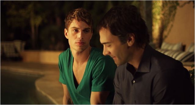 La-La Land (2011) -- Still1