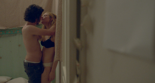 Schau mich nicht so an | Film 2015 -- lesbisch, Bisexualität, Homosexualität -- FILMBILD 05