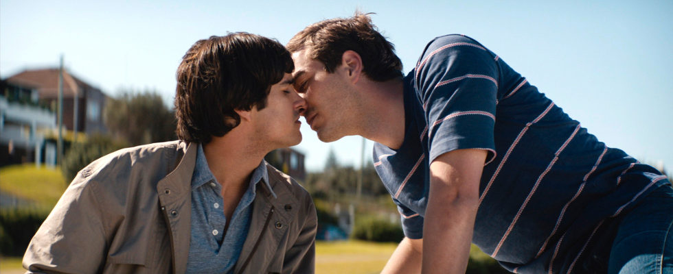 Holding the man | Film 2015 -- schwul, Homophobie, Coming Out, Homosexualität, Bisexualität