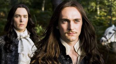 Versailles | TV-Serie 2015-2018 — schwuler TV-Tipp