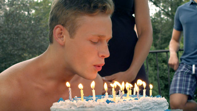 Einen Freund zum Geburtstag | Gay-Film 2015 -- schwul, Homosexualität im Film, Queer Cinema, Stream, deutsch, ganzer Film