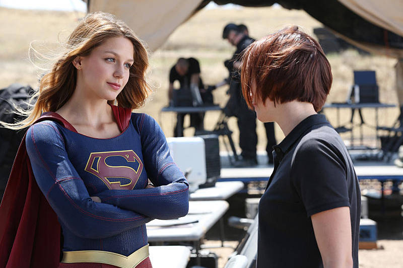 Supergirl | Lesbische Serie 2015 -- Stream, alle Folgen, deutsch, LGBT, Netflix