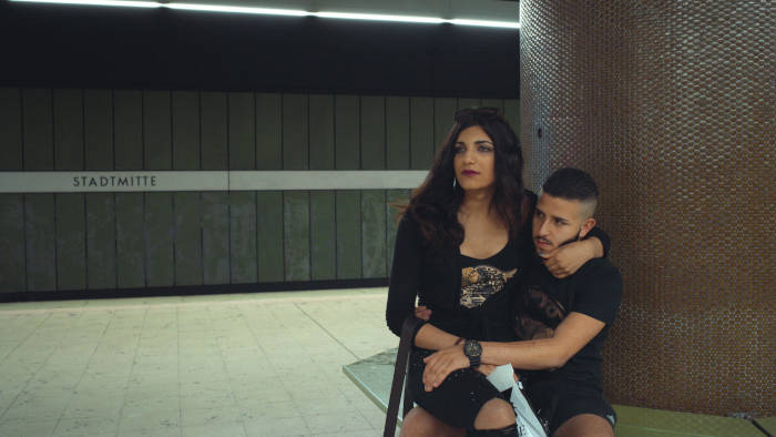 Zuhurs Töchter | Transgenderfilm 2021 -- Queer Cinema, Dokumentation, Transsexualität