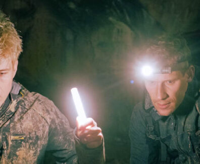 Die Höhle | Film 2022 — Online sehen (Deutsch)