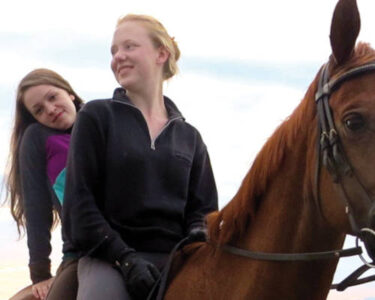 Von Mädchen und Pferden | Film 2014 — Online Sehen (Deutsch)